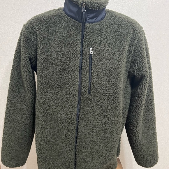 Men’s Uniqlo jacket - Picture 3 of 5